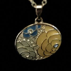 Avon Camille Necklace & Earring Gift Set